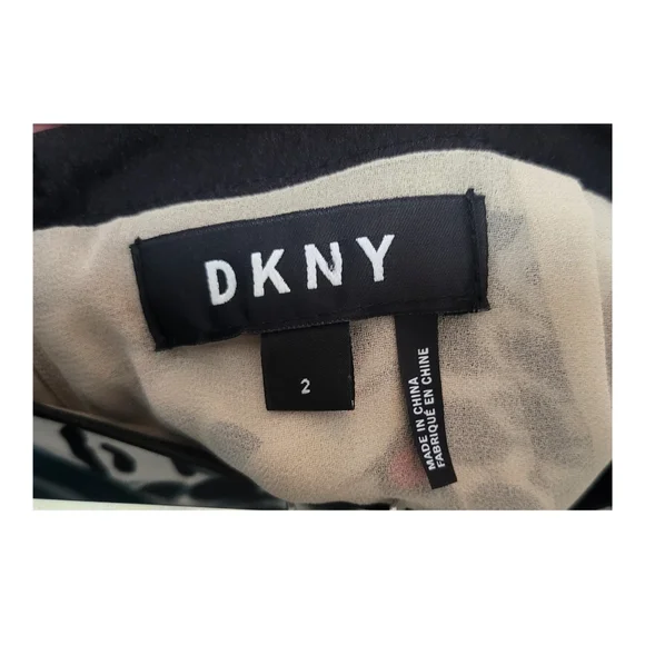 🌿DKNY Women's Size 2 Cream Butterfly Skirt with Side Cinch, Fully Lined - Picture 5 of 12